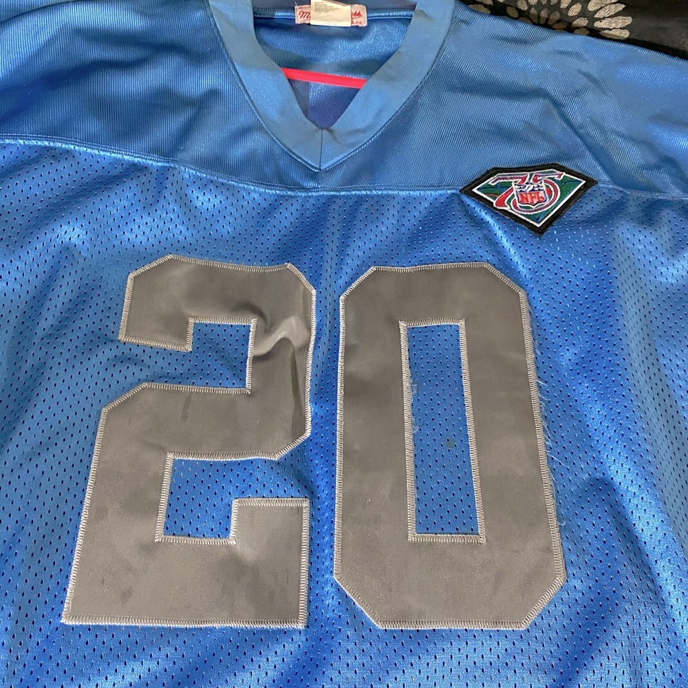 Barry Sanders - Picture 2 of 8